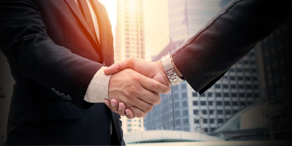 Broader Investor Reach